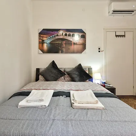 Guest house Living Venice