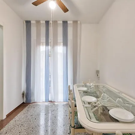 Guest house Living Venice