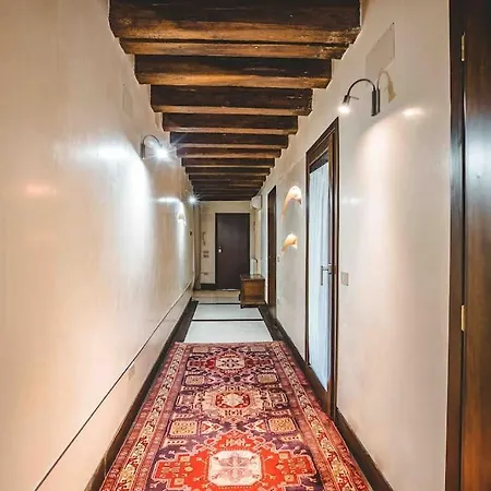 Raphael's Garden House * Venice
