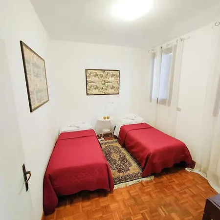 Dimora 5318 Apartment *