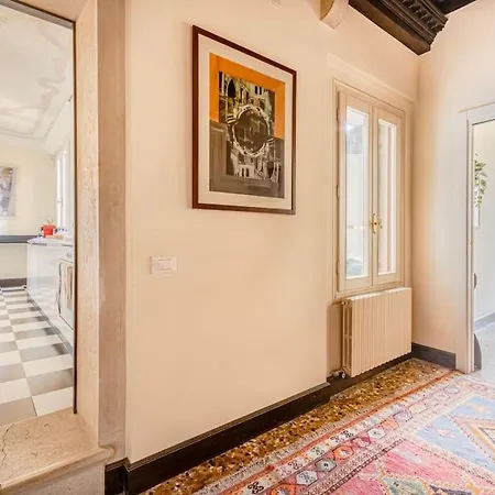 Apartment Canal View Luxury Heritage Retreat 2 Bedroom Venice