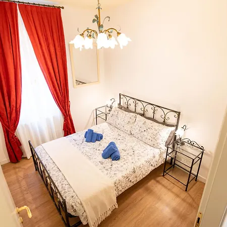 Vista Canale, 4 Ospiti, 2 E 2 Bagni *