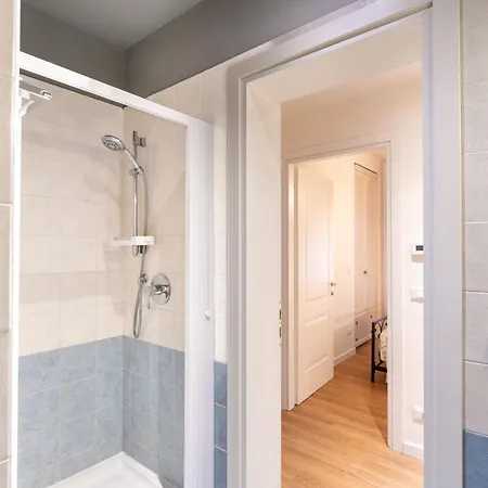 Vista Canale, 4 Ospiti, 2 E 2 Bagni *
