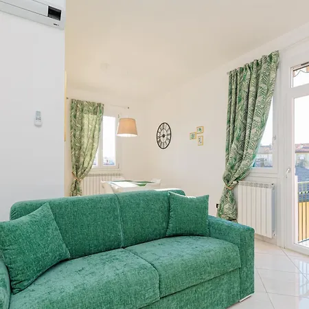 Apartment Eleganza E Comfort A Due Passi Da Free Park Venice