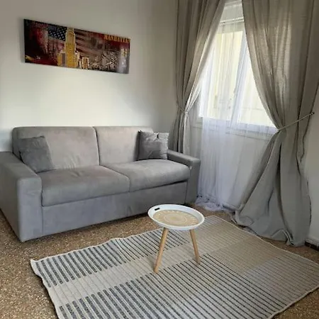 Grey Apartment Venedig