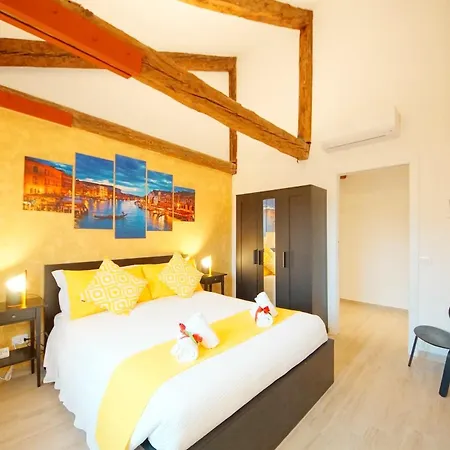 Apartment Calle De Le Tre Crose Venice