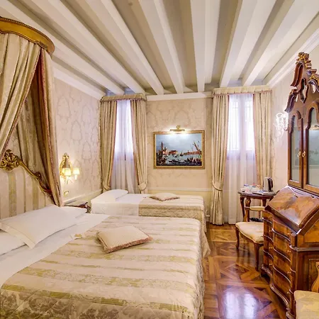 Canal Grande 4*
