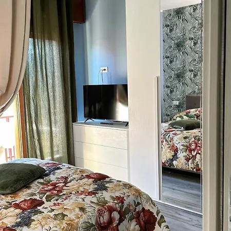 Apartment Parisi - Aleardi 1 *