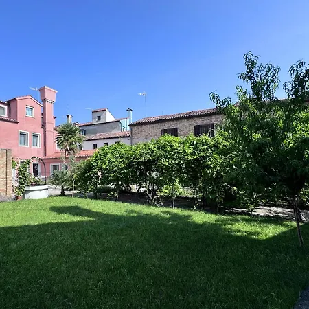 Bed & Breakfast Carmen Garden Burano