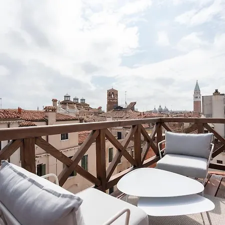 Ca' Remer Grand Canal Apartment *