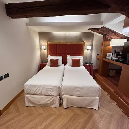 Hotel Ruzzini Palace