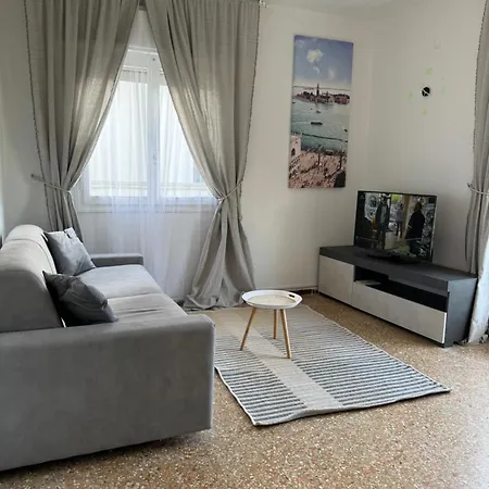 Apartment Grey *