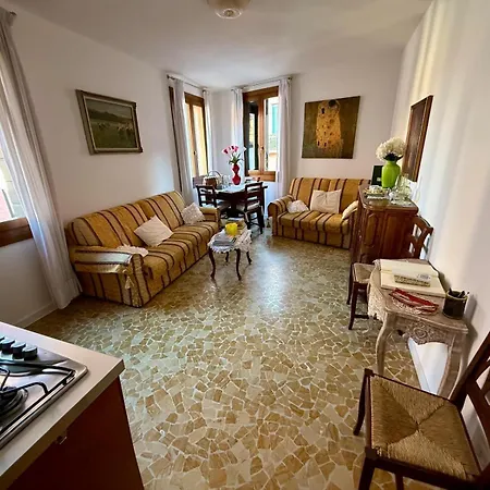 Residenza De L'osmarin Affittacamere Venezia