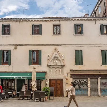 Stunning Venetian By Biennale Gardens Appartement