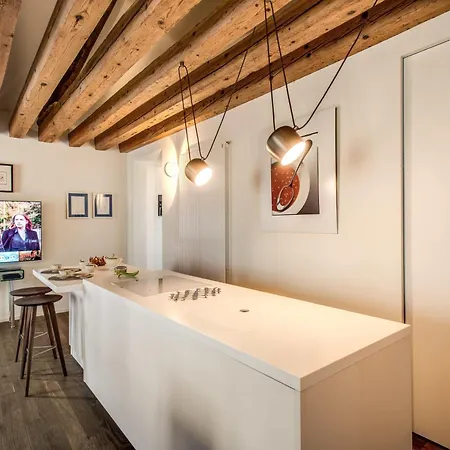 Apartment Stunning Venetian By Biennale Gardens Venedig