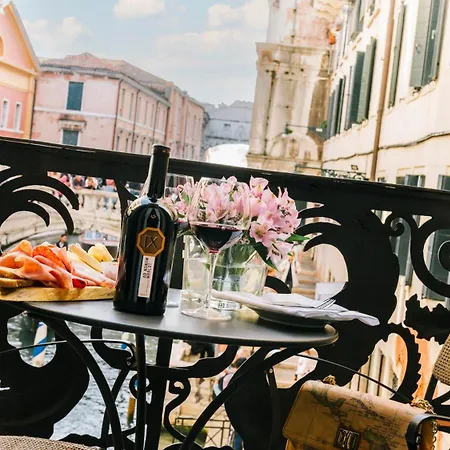 Al Ponte Dei Sospiri Hotel Wenecja