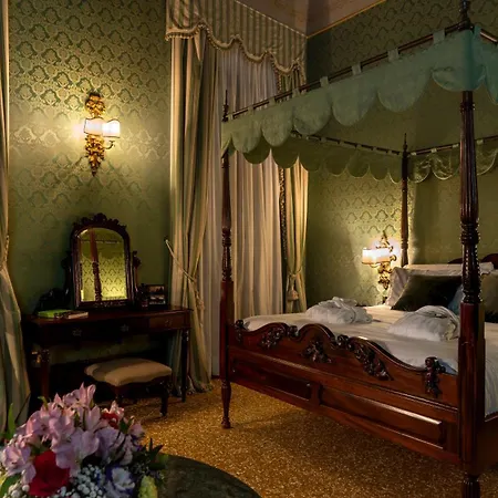 Al Ponte Dei Sospiri Hotel