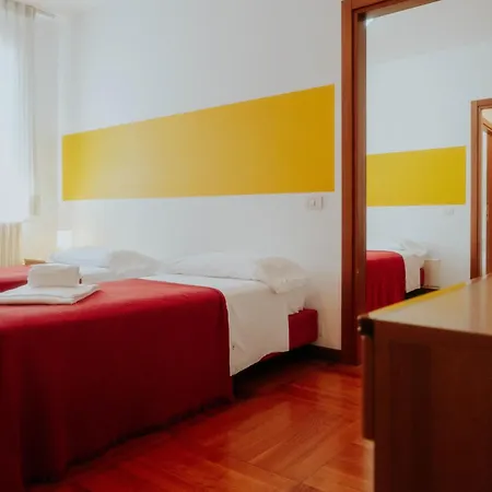 Holiday home Casa Accademia Venice