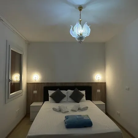 Casa Laguna Escape