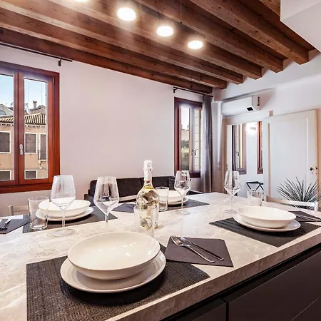 Apartment San Lorenzo 5054 Venedig