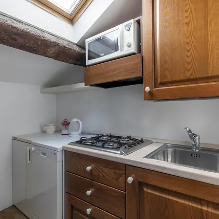 Apartment Lovely Attic For 4 Person With Wifi - A/c Venice