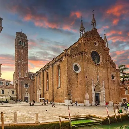 Charming Nest In The Heart Of 'san Polo' Apartment Venedig