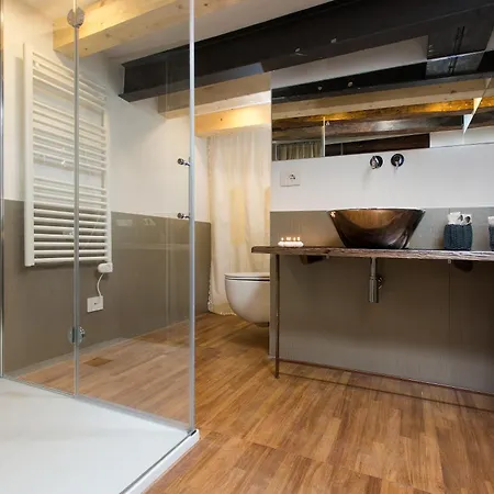 Ca Patron Loft - Canal View Apartment Venice