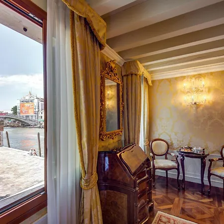 Hotel Canal Grande