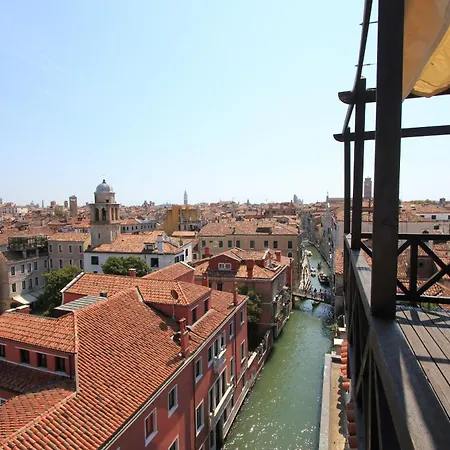Grand Canal Terrace Palace * Venice