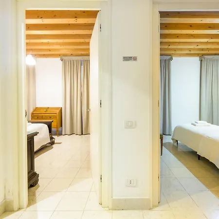 Apartment Modern Arch Venice