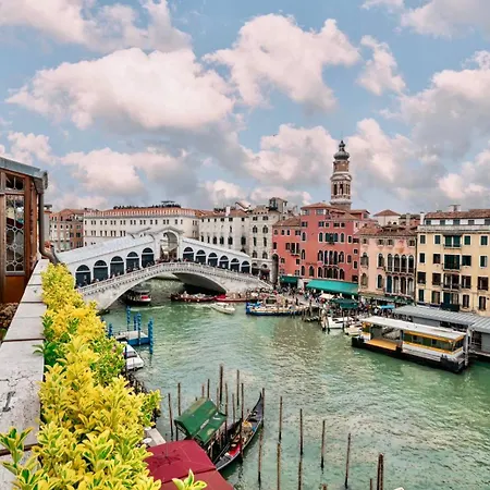 Rialto Terrace On The Grand Canal Apartment Venice