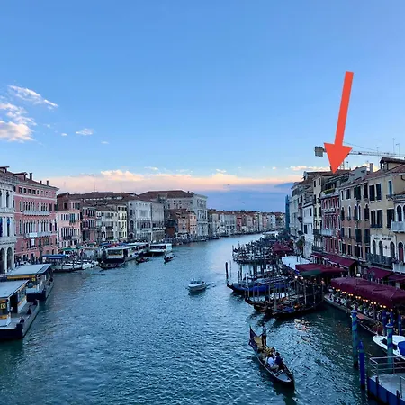 Apartment Rialto Terrace On The Grand Canal Venice