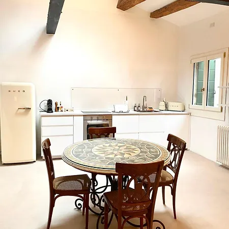 Roof-top Terrace Vicino San Marco E Canale Grande Apartment