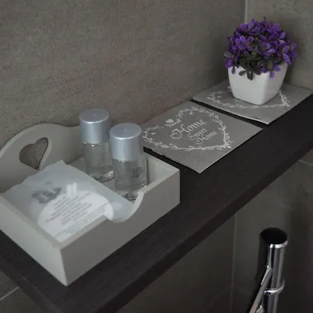Zara Free Parking Apartment *