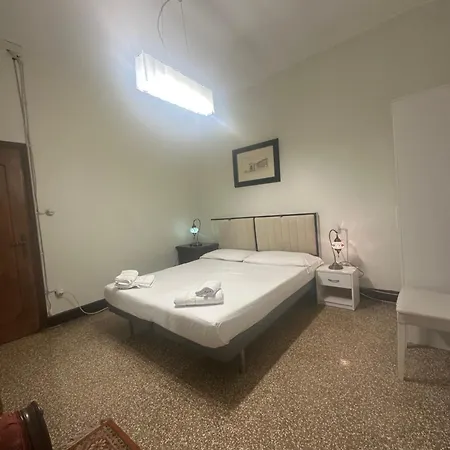 Rosa Guest house *