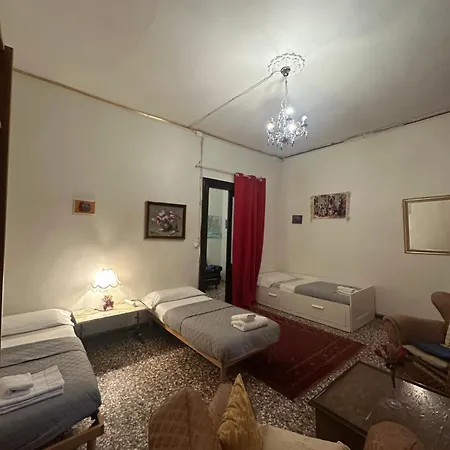 Rosa Guest house *