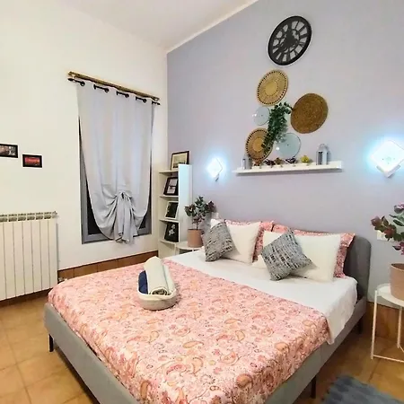 Pavarotti Bed & Breakfast *