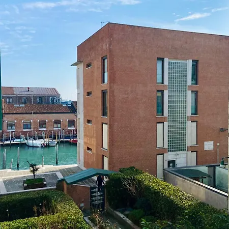 Venetian Dreams - Giudecca Venice