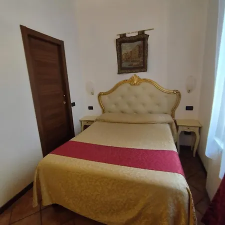 Alloggi Ss Giovanni E Paolo Venedik