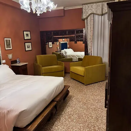 古尔拉托旅馆 * 威尼斯