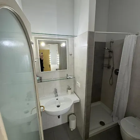 Charming Large Palazzo In Center For Up To 9 People Apartment