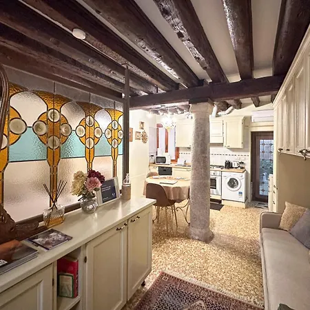 Apartment Historical Flat In Cannaregio, Venice