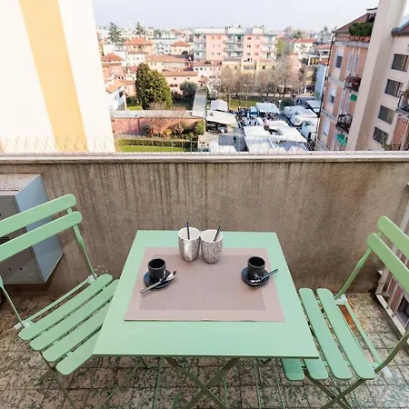 Signorile In Mestre 1 Min From Tram To Apartment *