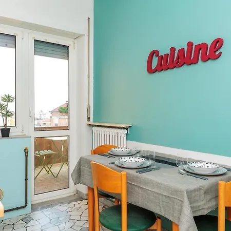 Signorile In Mestre 1 Min From Tram To Apartment Venice