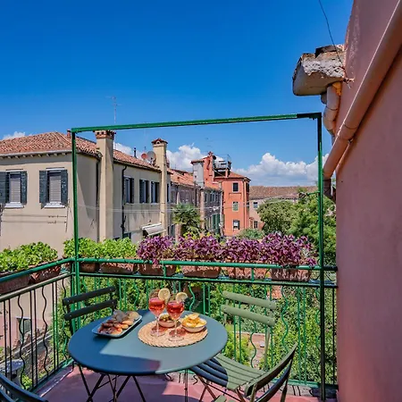 Casa Della Sensa 2 Terrace Apartment *