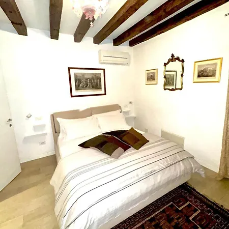 Fortuny Bed and Breakfast Βενετία