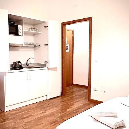 Sweet Apartment *