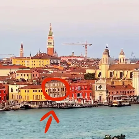Con Vista Zattere * Venise