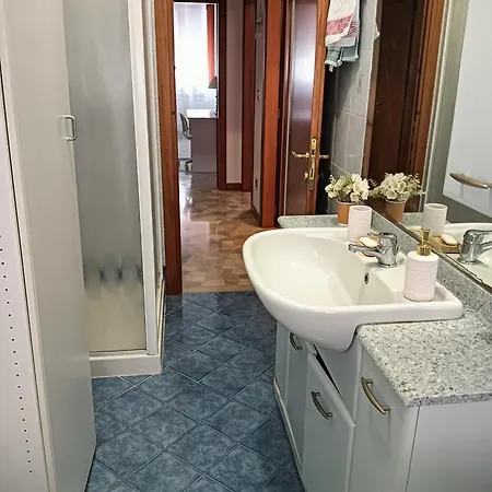 Bed & Breakfast Comfort In Mestre *