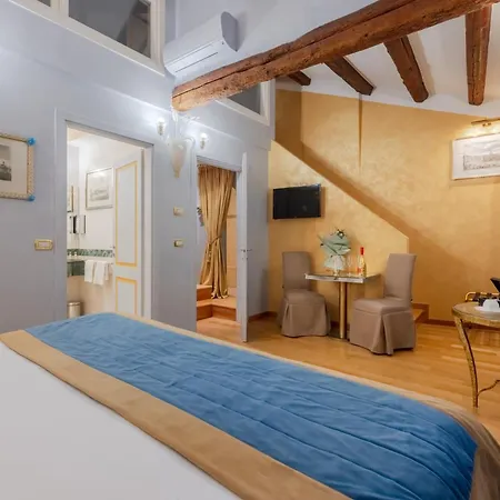 Ca Dell'arte 3* Venice